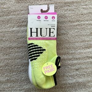 4 Pair Pack Hue Air-Cushion No Show Socks Yellow, 2 prs White, Black One Size